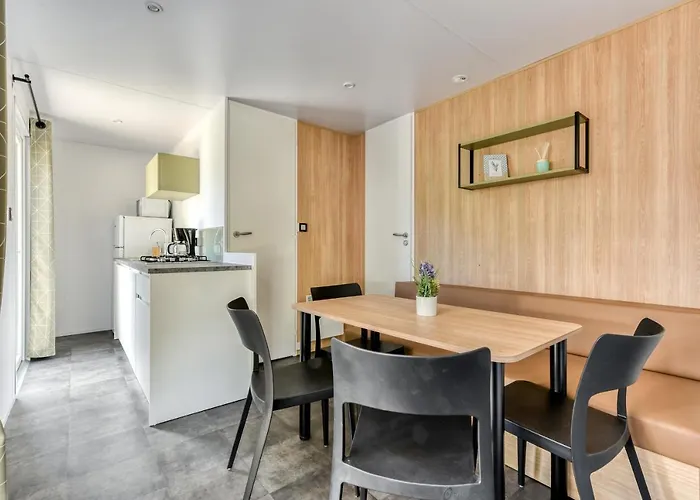 Кемпинг Maeva Escapades